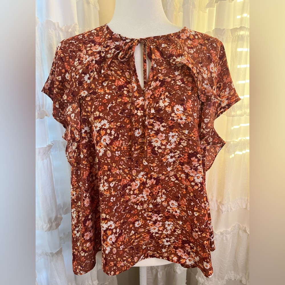 lipslide size small blouse